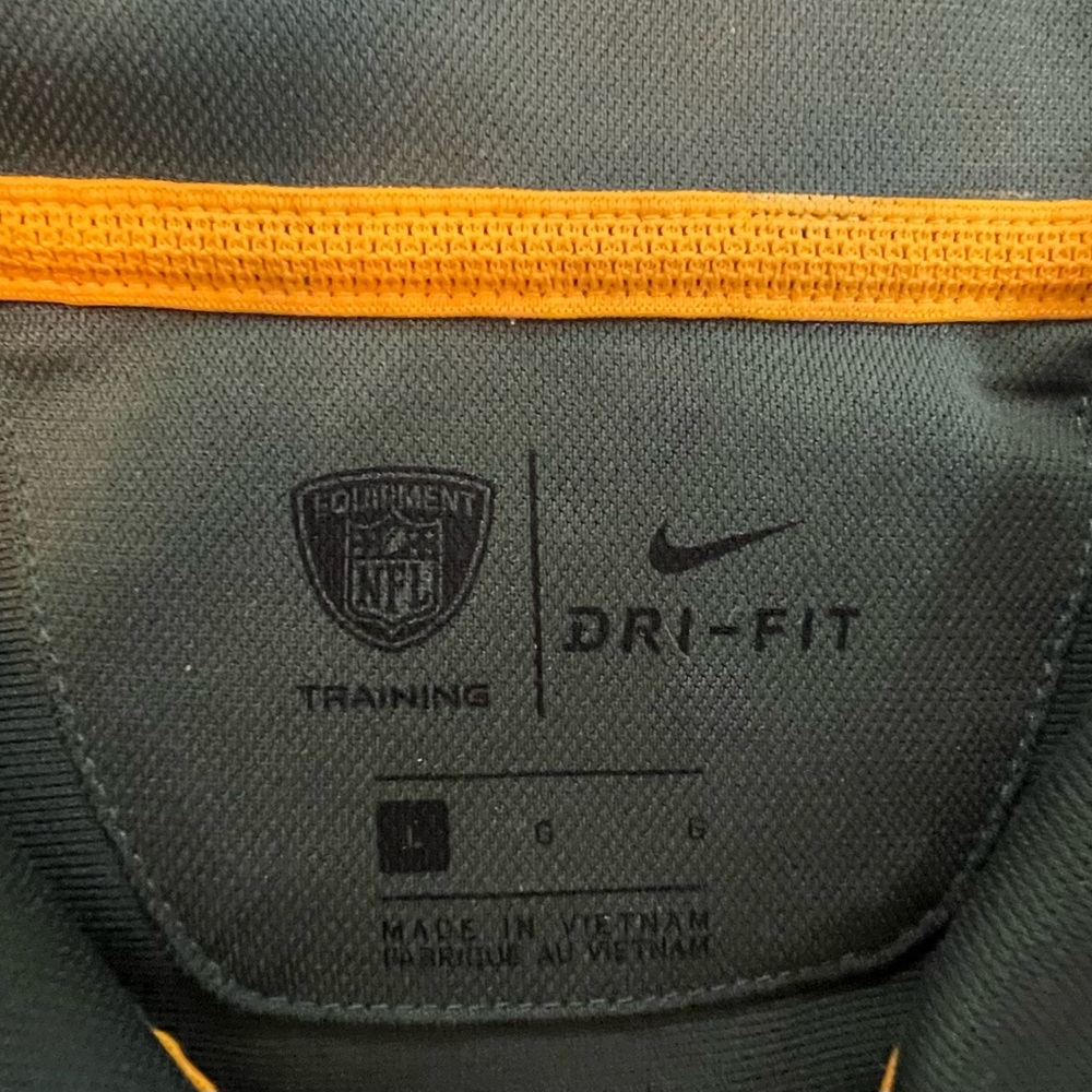 Nike Green and Gold Packers Polo Shirt - Picture 2 of 2